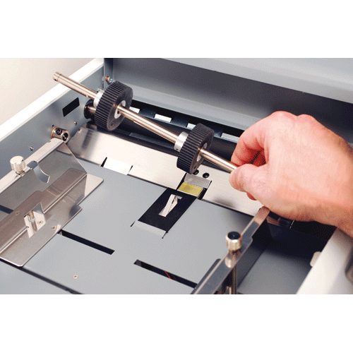 Formax FD 386 Automated setup paper folding machine